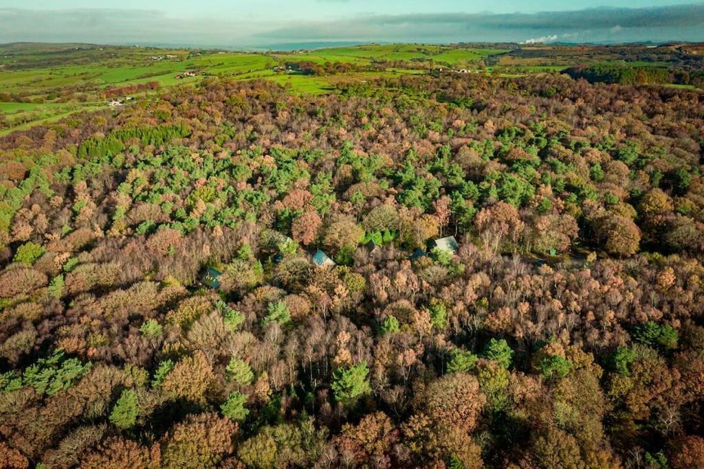 Padley; Woodland Lodge With Hot Tub For 2-4 In The Staffordshire Moorlands Oakamoor Esterno foto