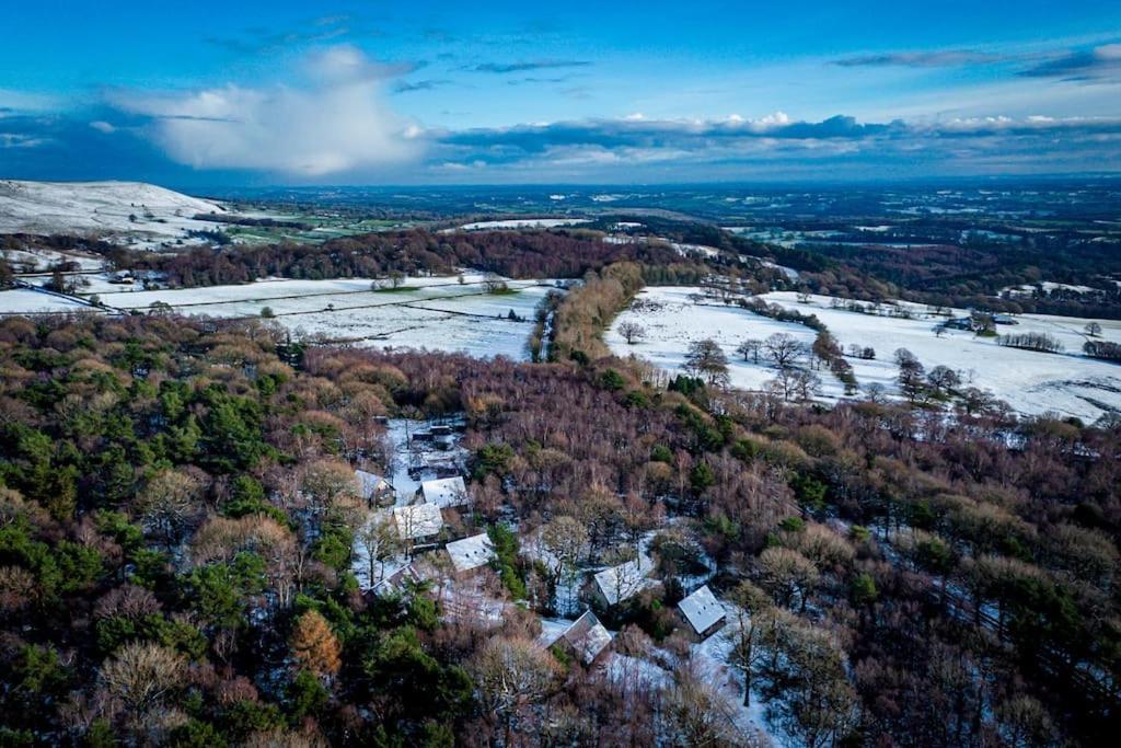 Padley; Woodland Lodge With Hot Tub For 2-4 In The Staffordshire Moorlands Oakamoor Esterno foto